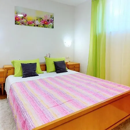 Nora Apartment